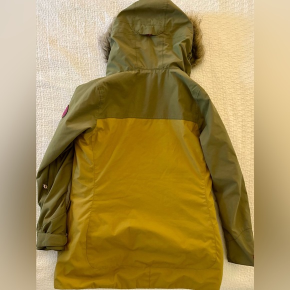 Burton Snowboarding Jacket - Picture 4 of 5